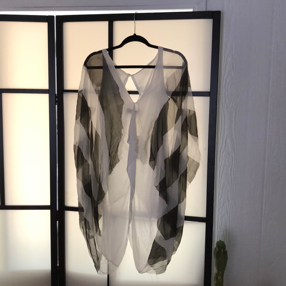 NWT Religion Top
